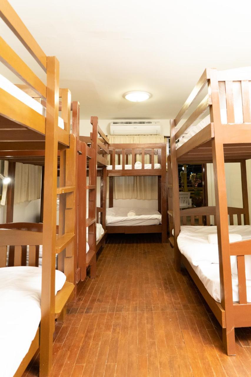 Past Tense Hostel Chiang Mai Exterior photo